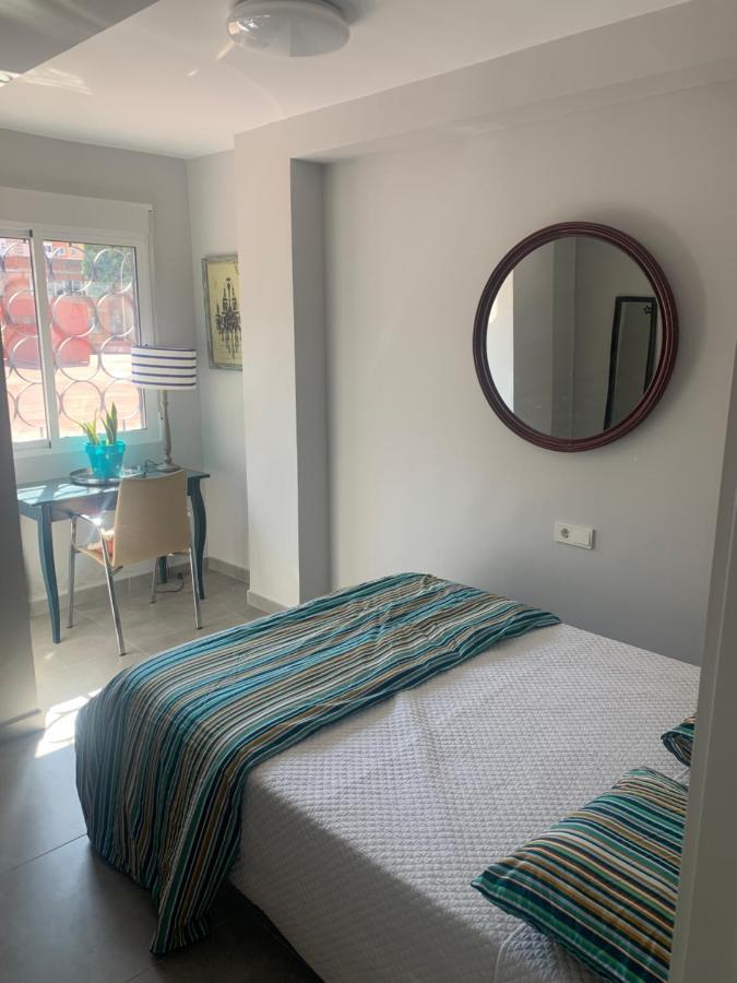 ולנסיה Campanar Room With Private Bathroom מראה חיצוני תמונה