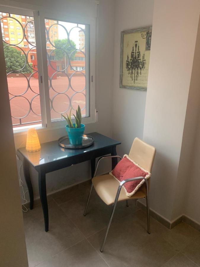 ולנסיה Campanar Room With Private Bathroom מראה חיצוני תמונה